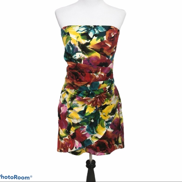 Speechless tulip hem back zip bold floral print strapless dress - Picture 1 of 10
